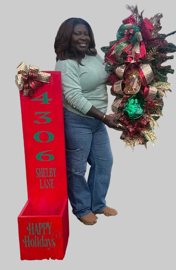 SWAG WREATH WITH WOOD PLANTER